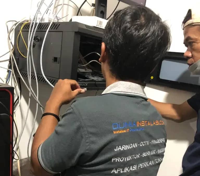Instalasi Akses Point Unifi dan Maintenance CCTV